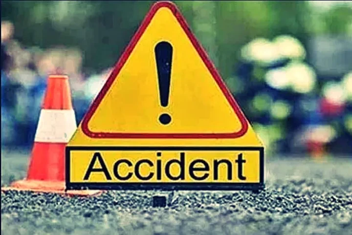 एलपी ग्यास बोकेर गइरहेको ट्याङ्कर पल्टिँदा एक जनाको मृत्यु
