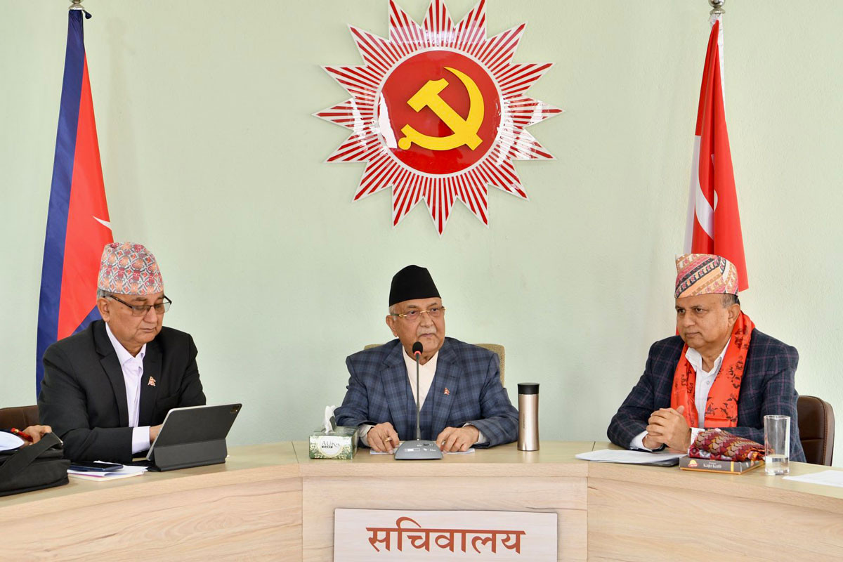 सरकार छाड्ने एमालेको निर्णय